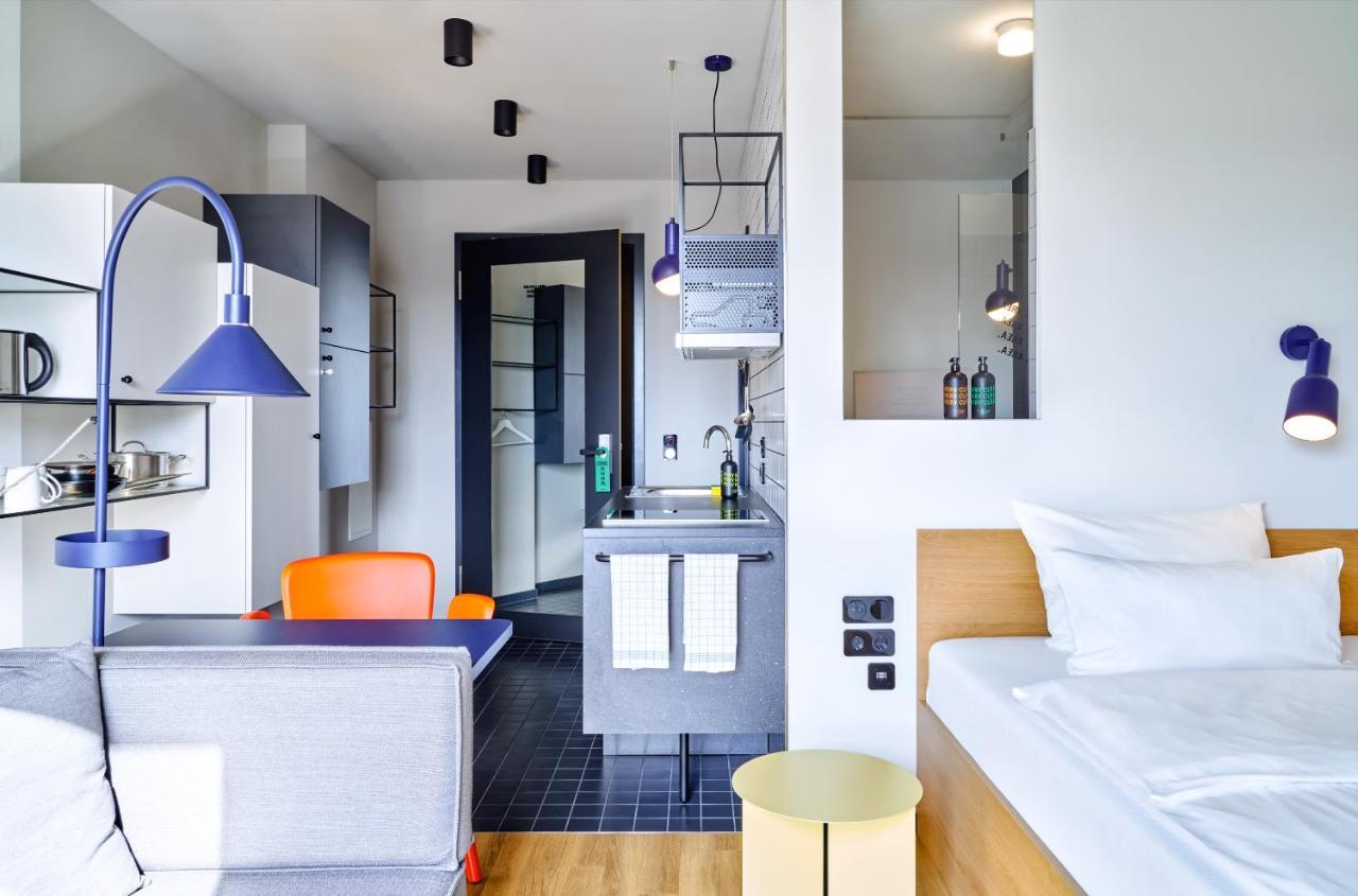 Stayery Bielefeld Hauptbahnhof מראה חיצוני תמונה