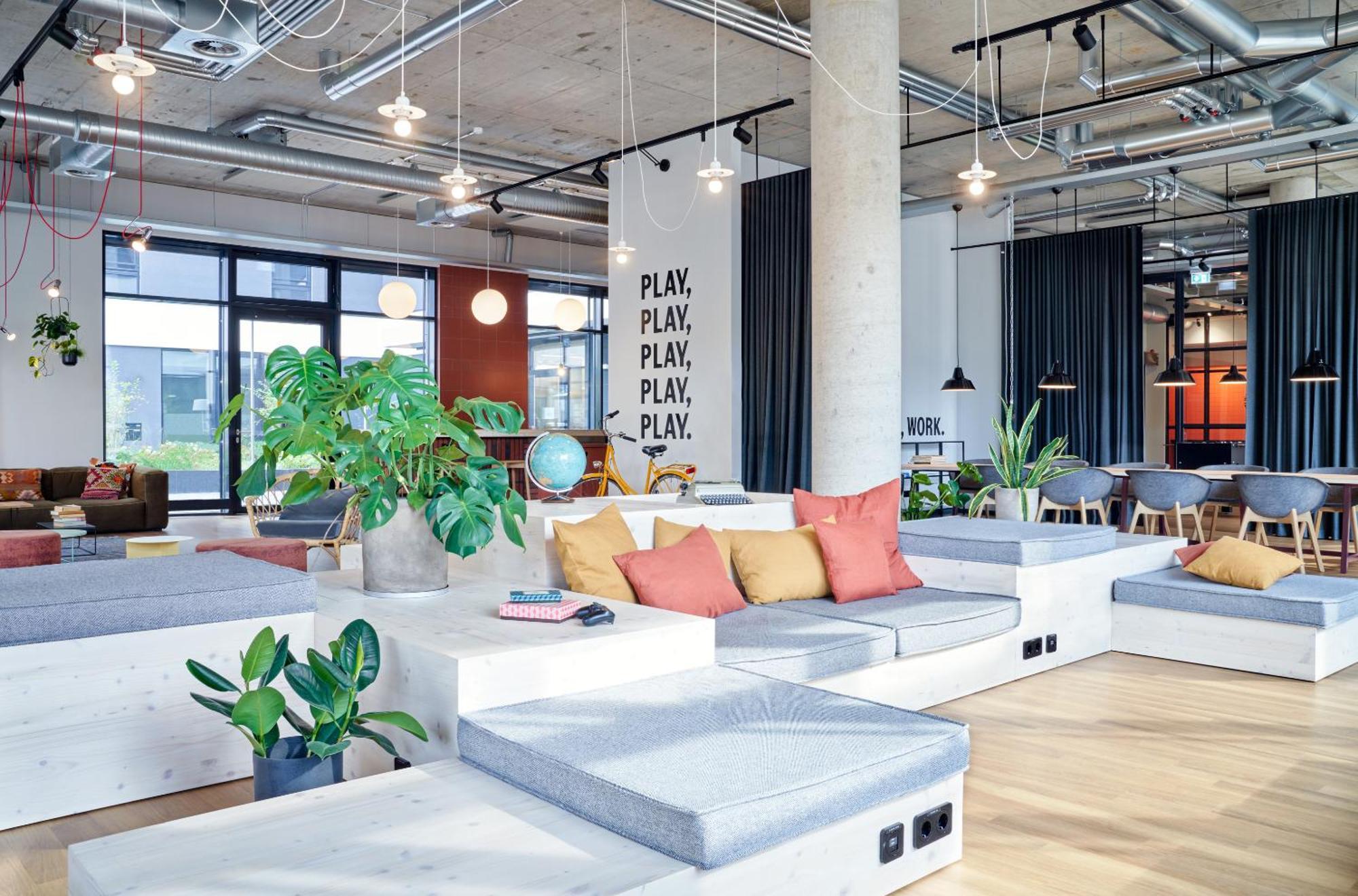 Stayery Bielefeld Hauptbahnhof מראה חיצוני תמונה